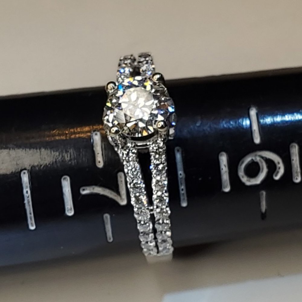 18K WHITE GOLD RING - Picture 6 of 14